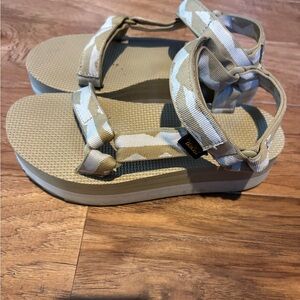 Teva Tan/Nude Platform Sandals